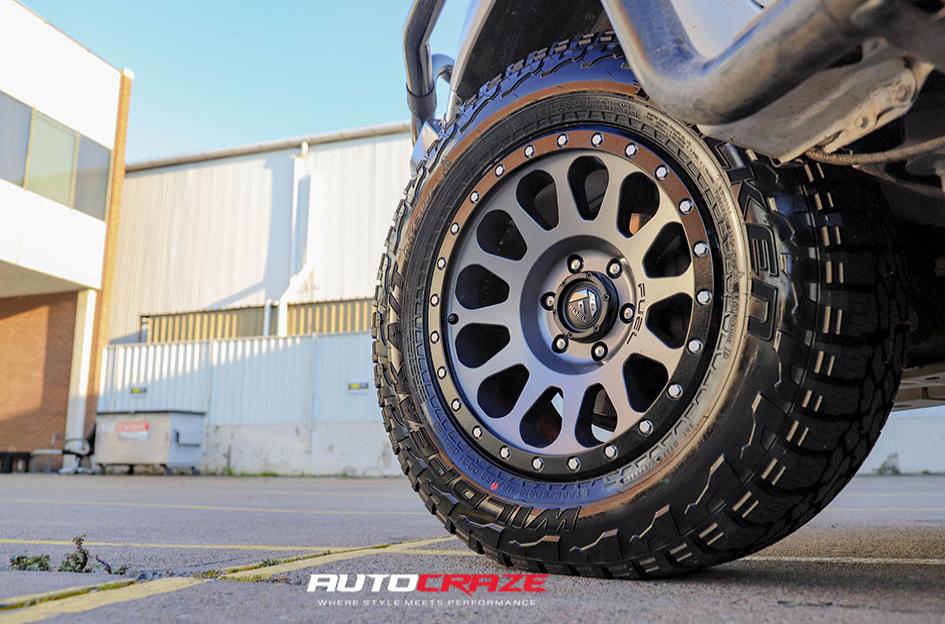 TOYOTA HILUX N80 4WD VECTOR MATTE GUN METAL